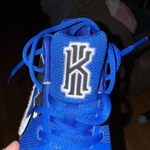 ✨NIKE KYRIE 3 DUKE✨MEN’S 10.5✨BRAND NEW IN BOX✨ Nike | Shoes | Nike Kyrie 3 Dukemens 5brand New In Box  main image 3